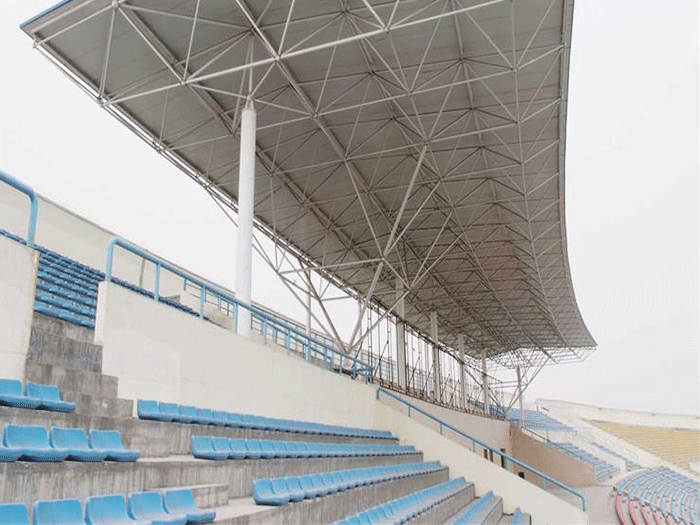 新郑四小体育馆网架